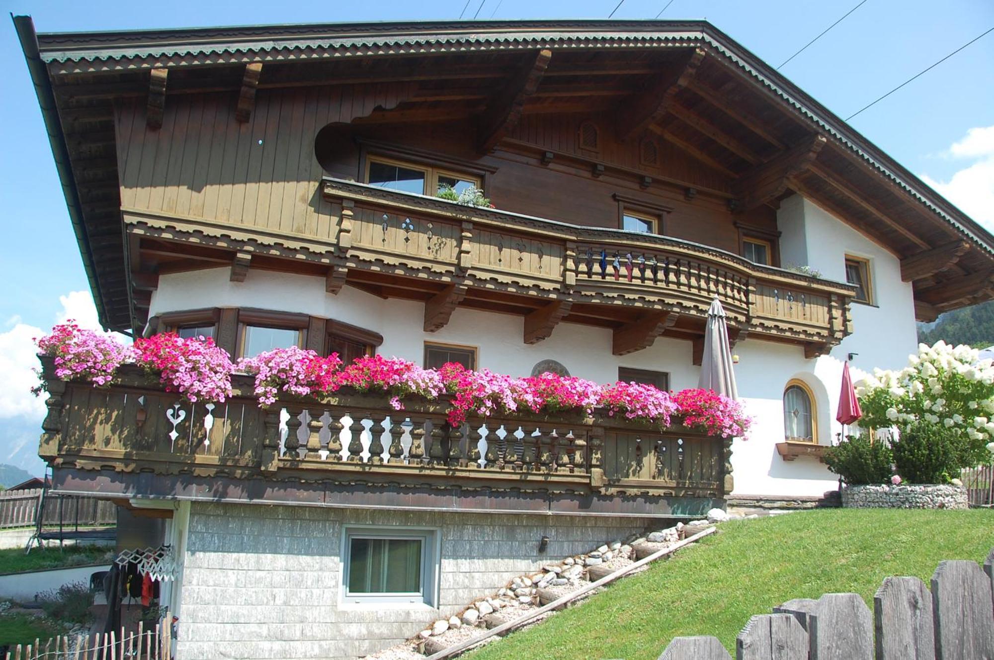 Haus Hart Im Zillertal 6 Personen Villa Exteriör bild