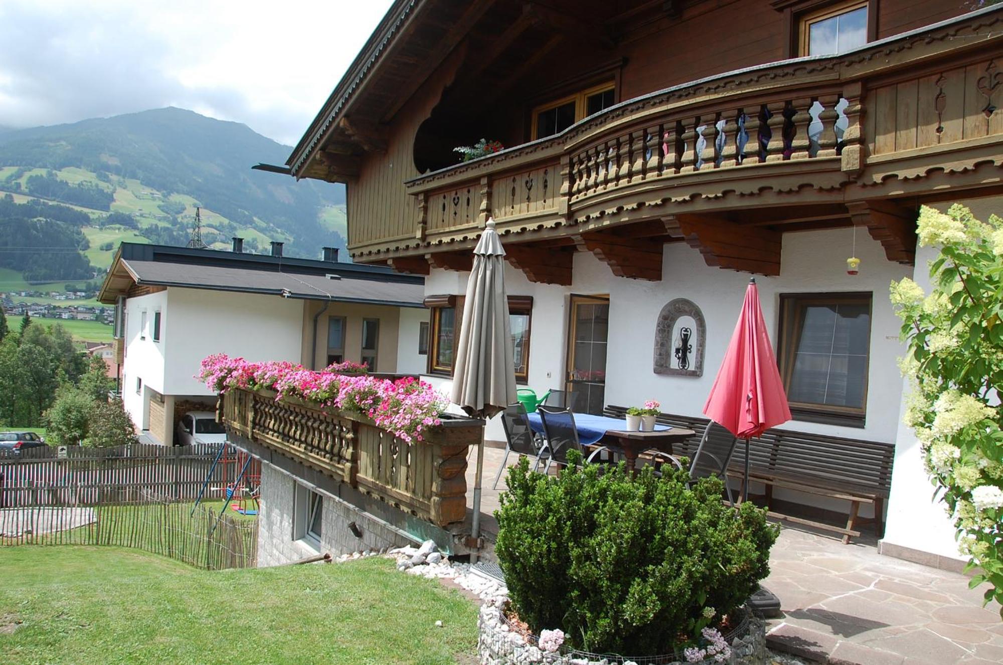 Haus Hart Im Zillertal 6 Personen Villa Exteriör bild